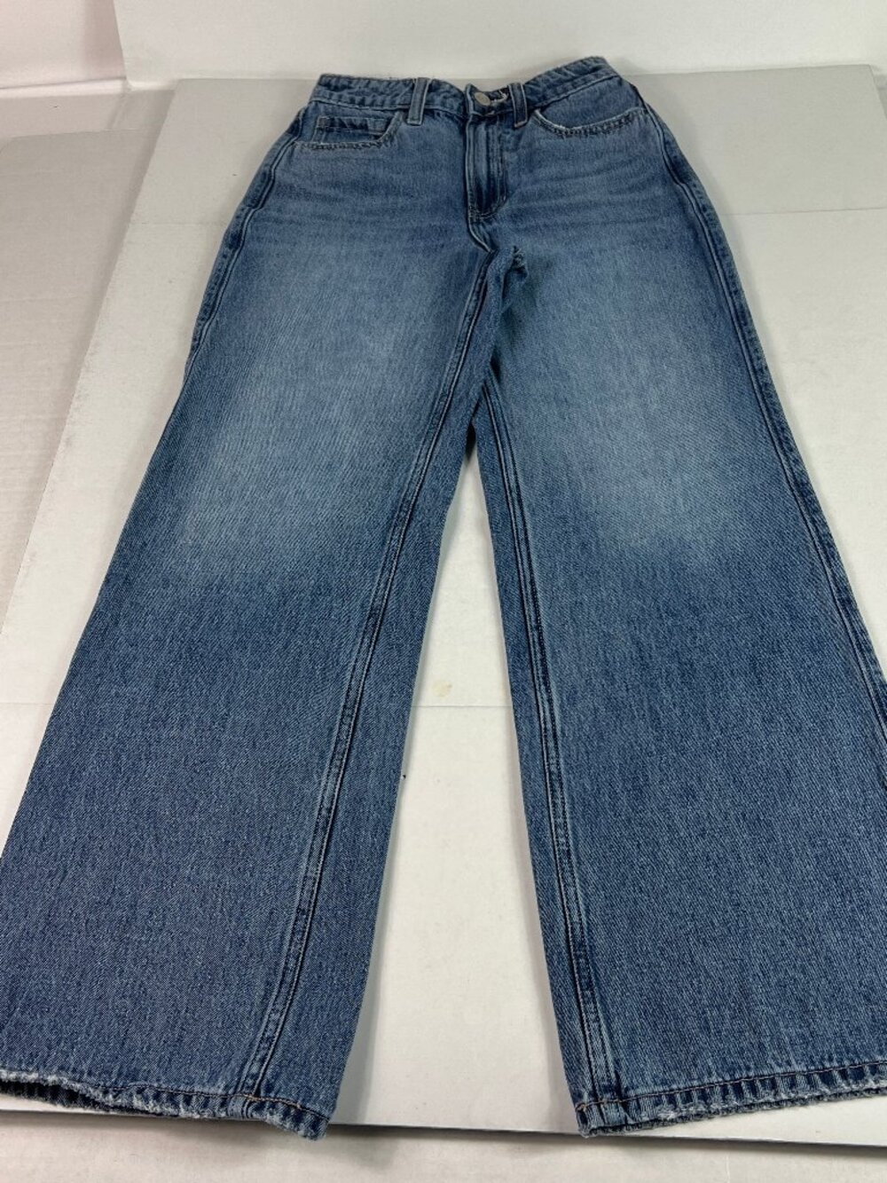 Hollister Jeans Women's 24x28* High Rise Baggy Blue Faded Cotton Denim Tag 23S